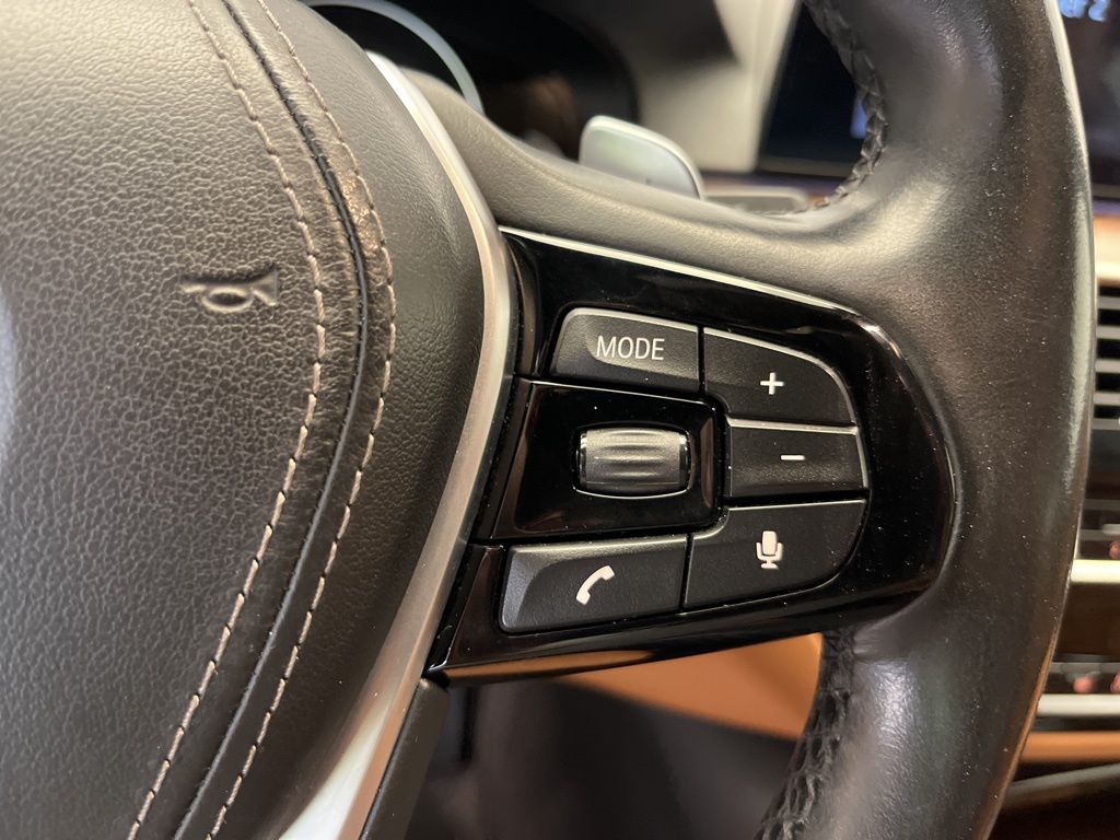 Thumbnail: 2019 BMW 5 Series - 15