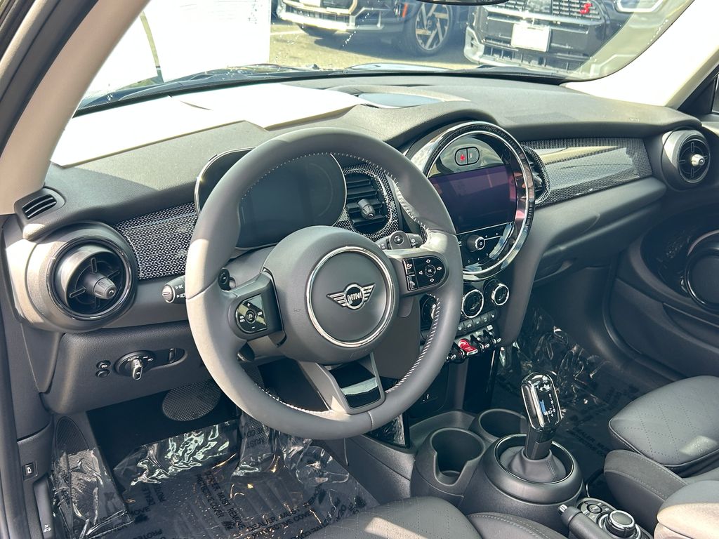 Thumbnail: 2023 MINI Cooper - 13