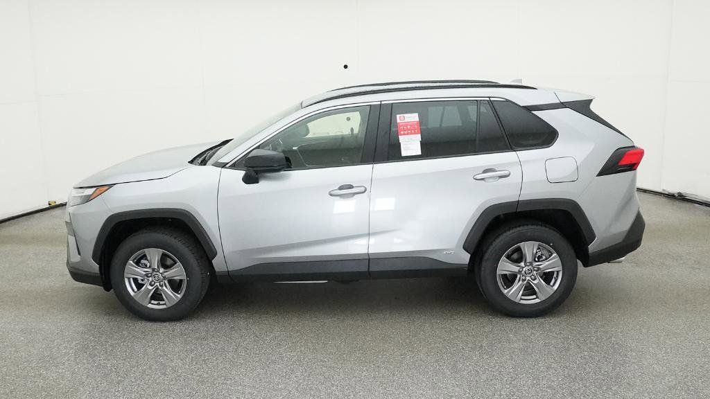 2025 Toyota RAV4 LE 20