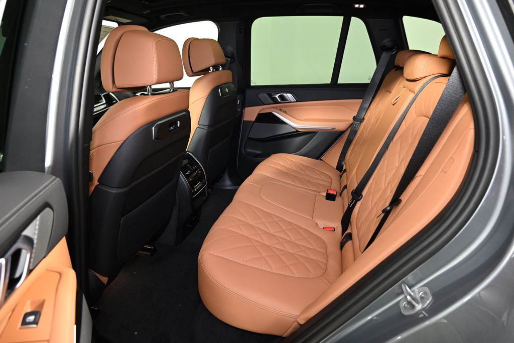 Thumbnail: 2026 BMW X5 - 24