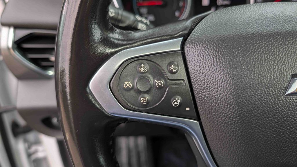 Used 2020 Chevrolet Traverse Premier 4D Sport Utility