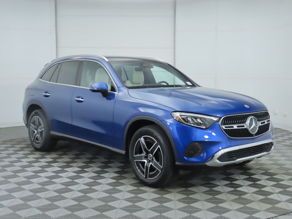 Thumbnail: 2026 Mercedes-Benz GLC - 3