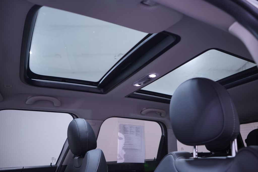 Thumbnail: 2024 MINI Cooper Countryman - 8