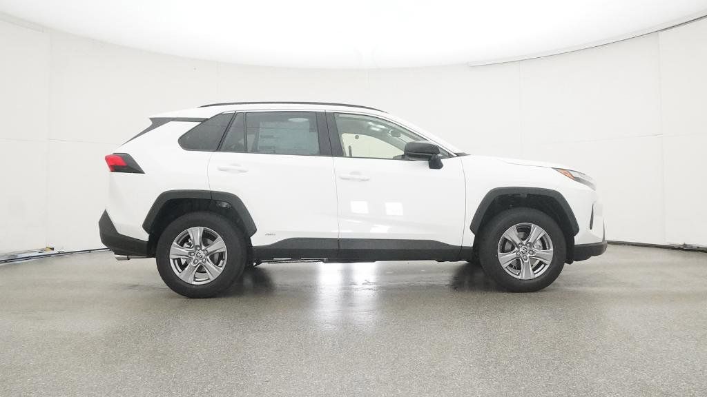 Thumbnail: 2025 Toyota RAV4 - 19