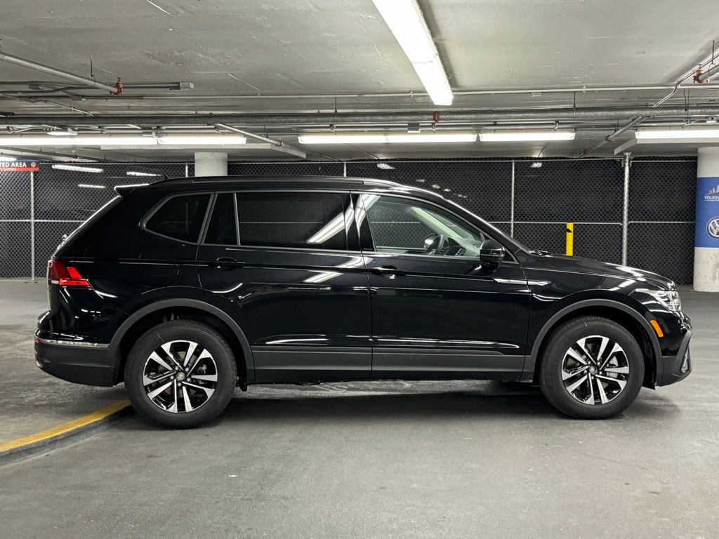 2024 Volkswagen Tiguan 2.0T S 33