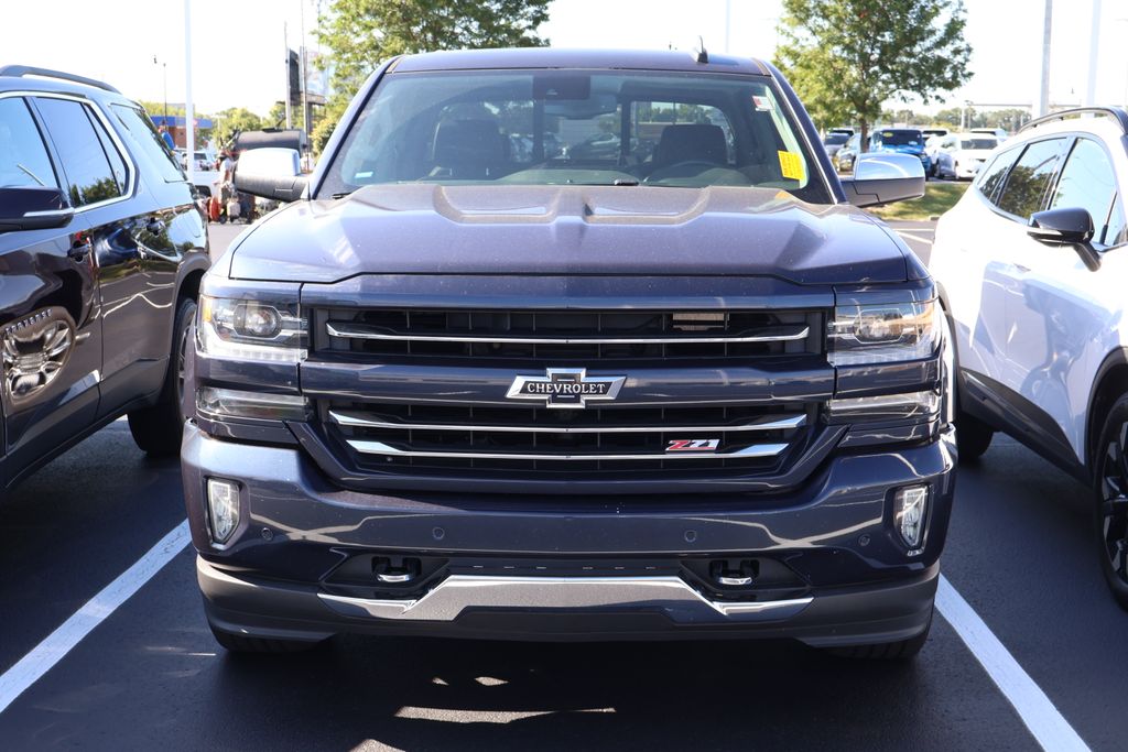 Thumbnail: 2018 Chevrolet Silverado 1500 - 2