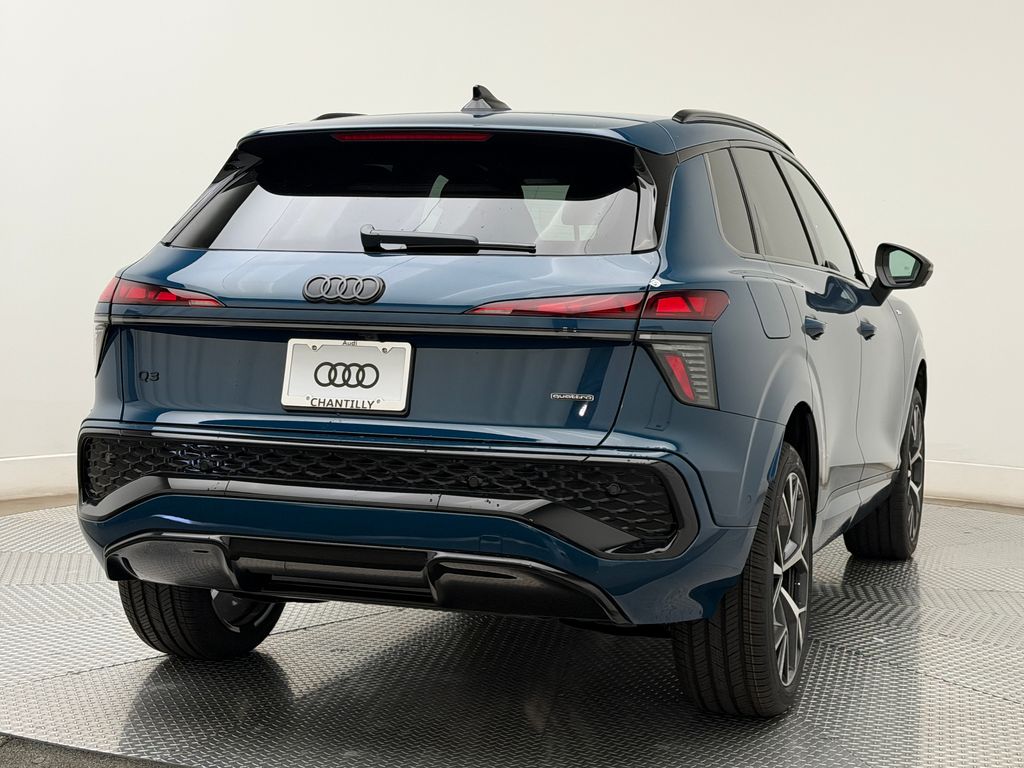 Thumbnail: 2026 Audi Q3 - 7