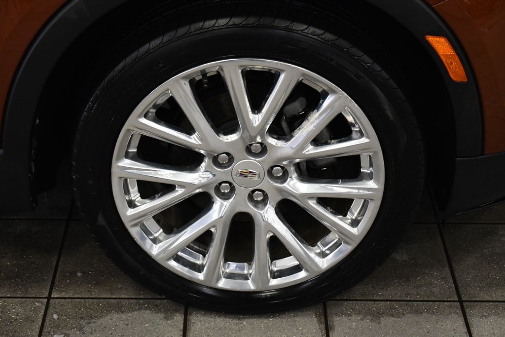 Thumbnail: 2019 Cadillac XT4 - 12