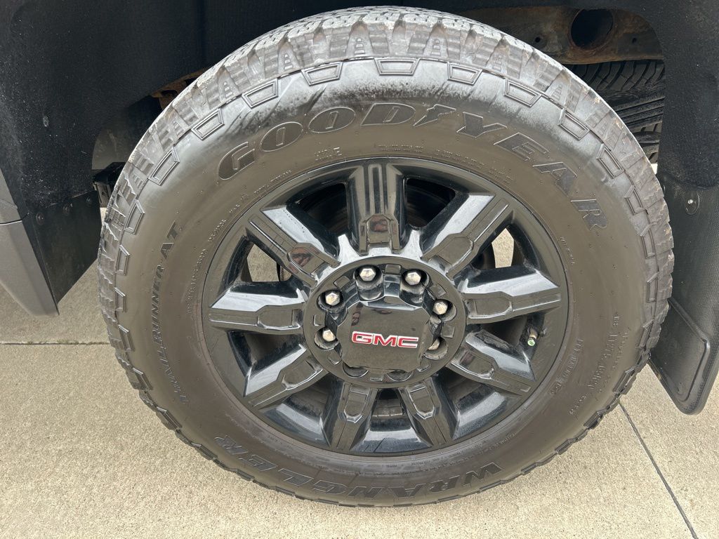 Used 2024 GMC Sierra 2500HD Truck