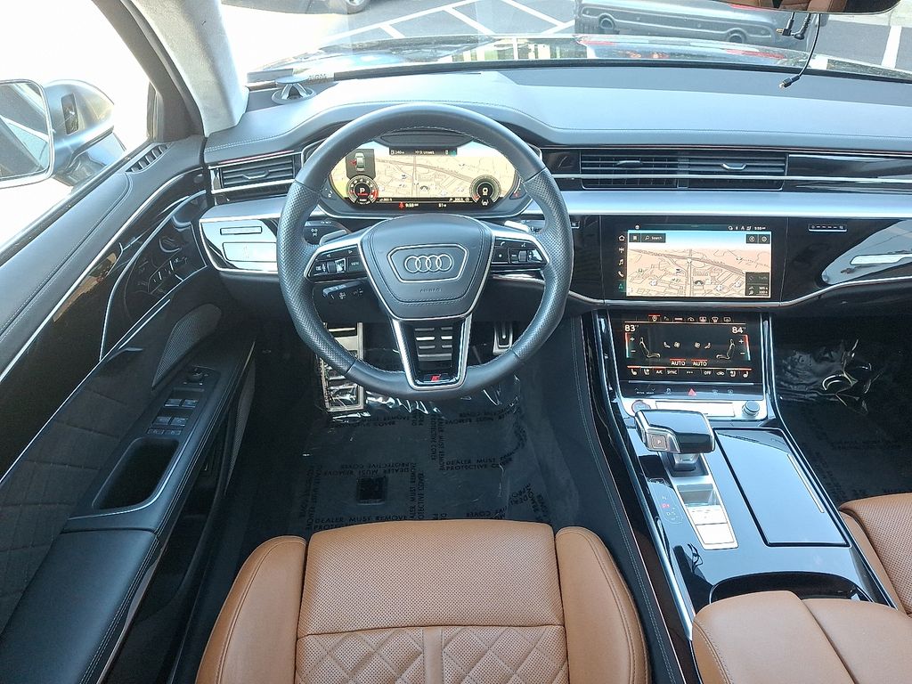 Thumbnail: 2023 Audi S8 - 11