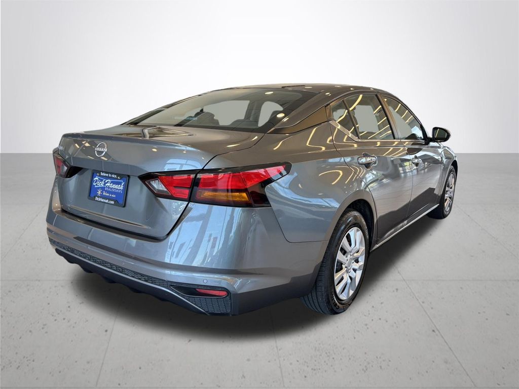 2023 Nissan Altima 2.5 S