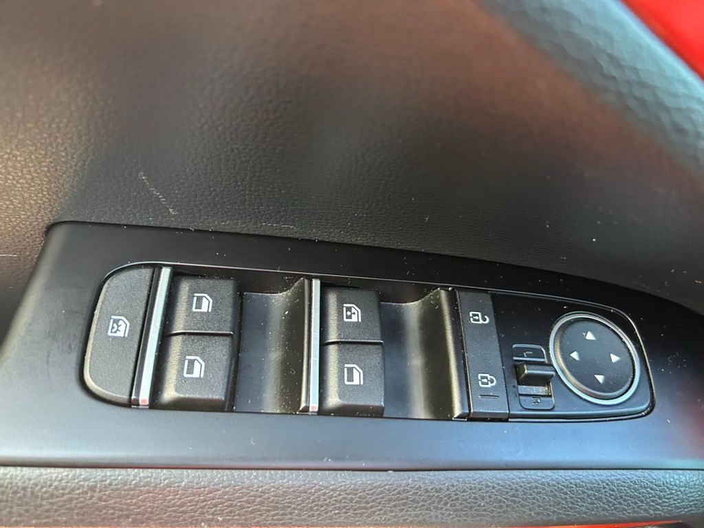 Thumbnail: 2022 Kia Soul - 23