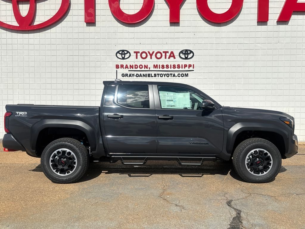 2025 Toyota Tacoma TRD Off Road's photo