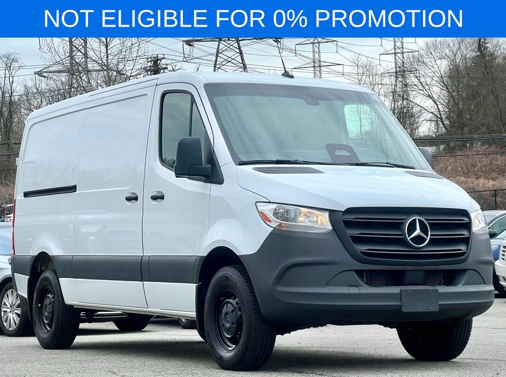 Arctic White 2025 Mercedes-Benz Sprinter Cargo 2500 144 RWD Van Rear-Wheel Drive 9-Speed Automatic