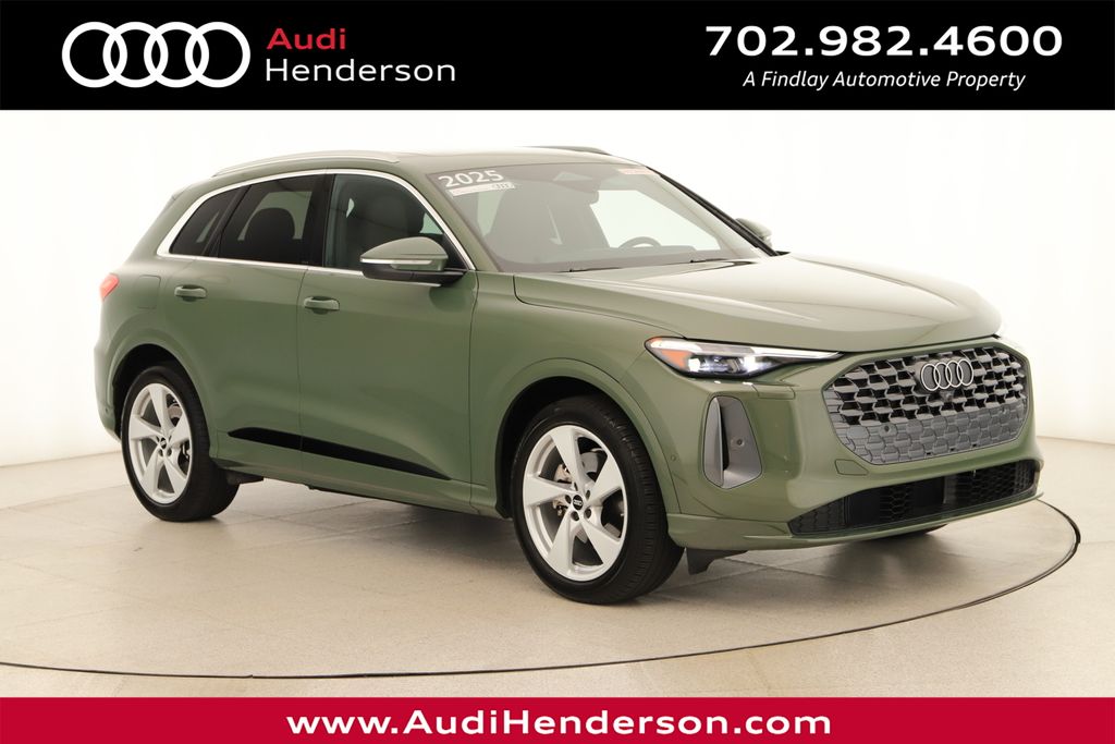 District Green Metallic 2025 Audi Q5 SUV / Crossover All-Wheel Drive 7-Speed Automatic