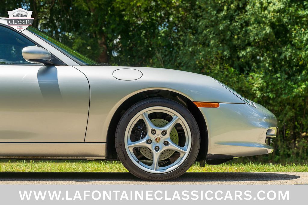 2002 Porsche 911 Carrera 32