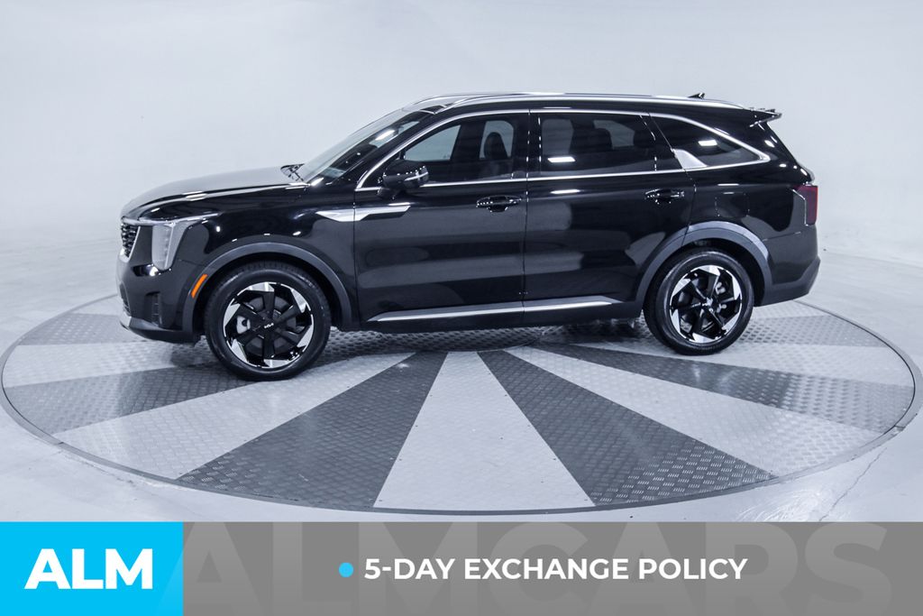 Used 2025 Black Kia SX Prestige image 3