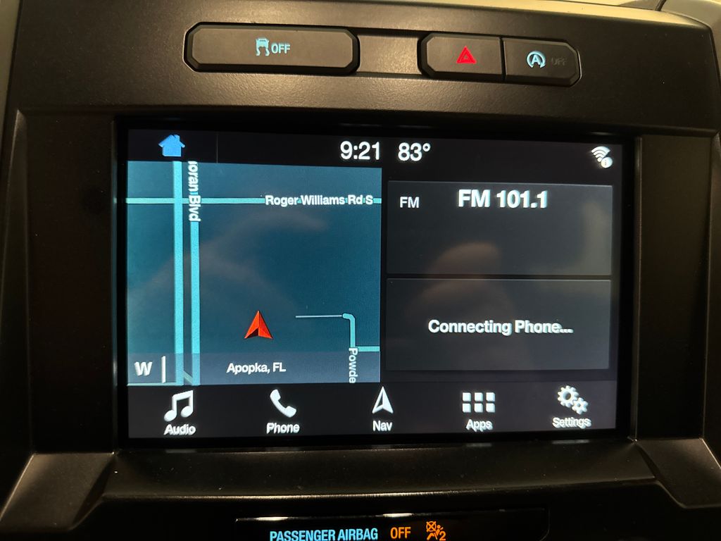 Used 2017 Gray Ford XLT image 22