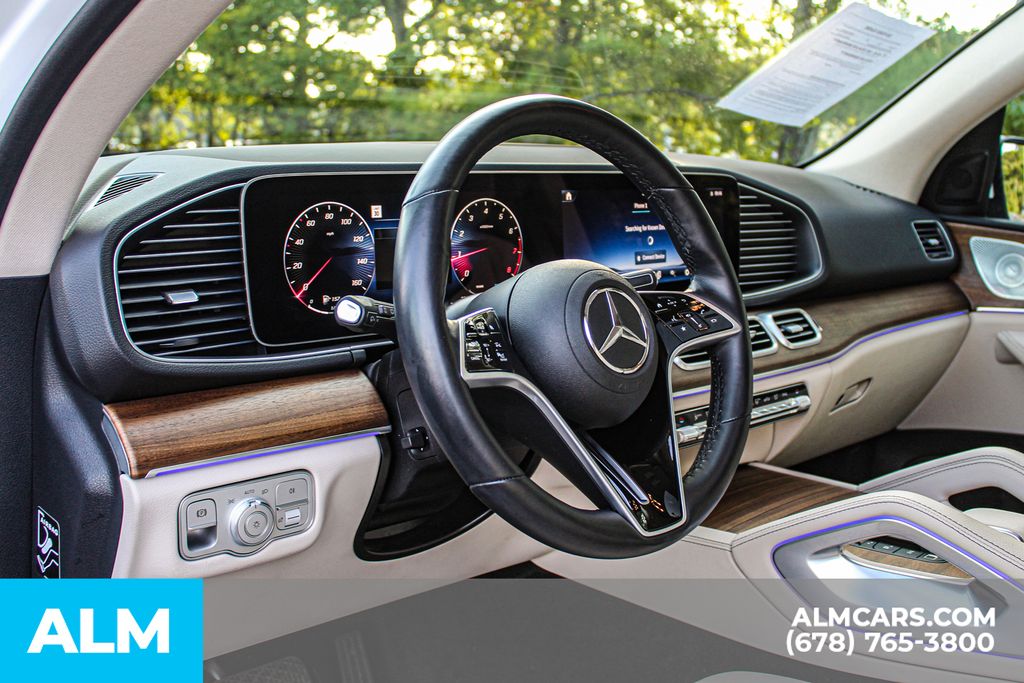 Used 2025 White Mercedes-Benz GLE 350 image 23