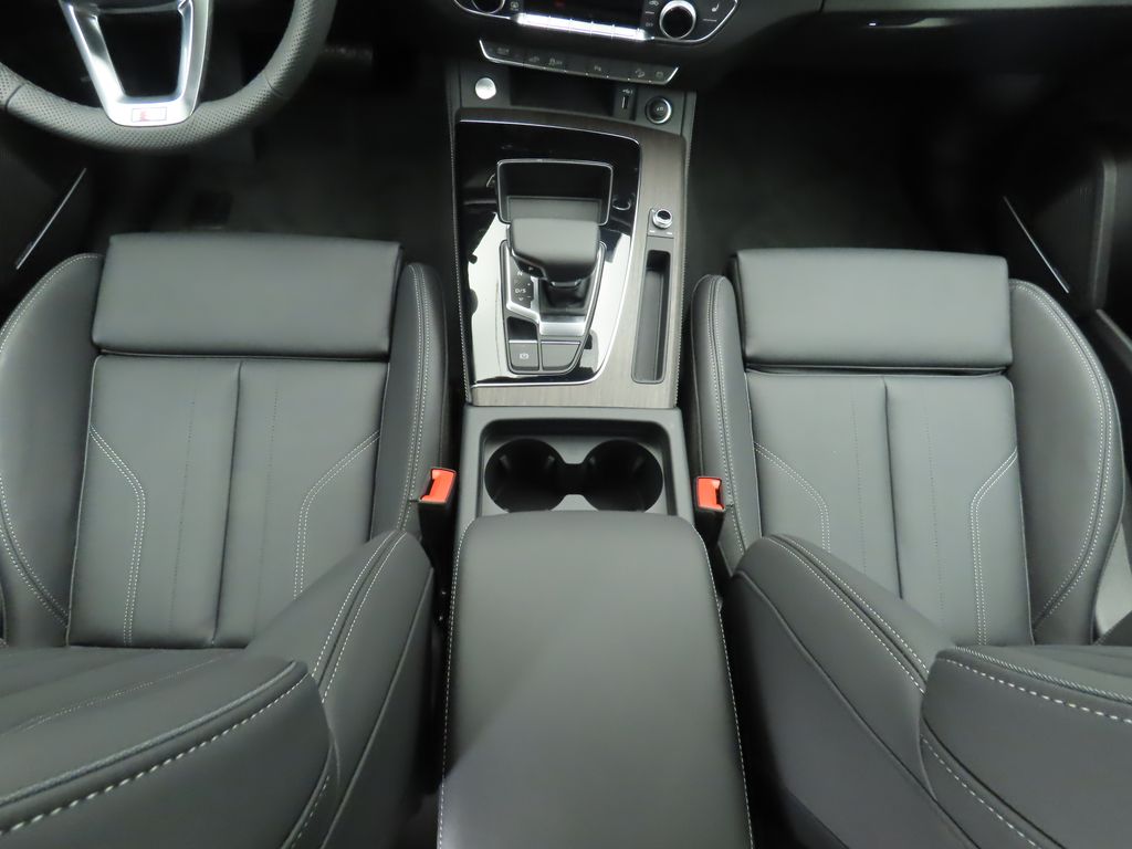 2025 Audi Q5  17