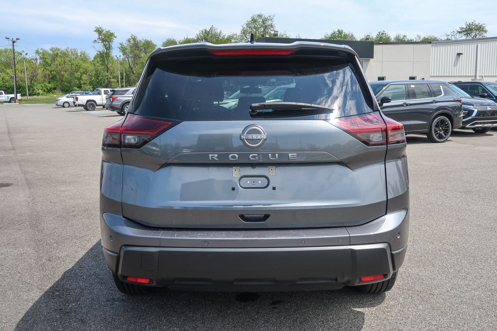 2024 Nissan Rogue S FWD