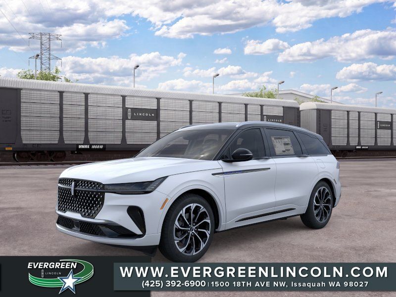 White Platinum Clearcoat Metallic 2026 Lincoln Nautilus SUV / Crossover All-Wheel Drive Continuously Variable Transmission