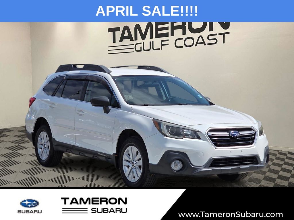 White 2018 Subaru Outback 2.5i AWD Wagon All-Wheel Drive Continuously Variable Transmission