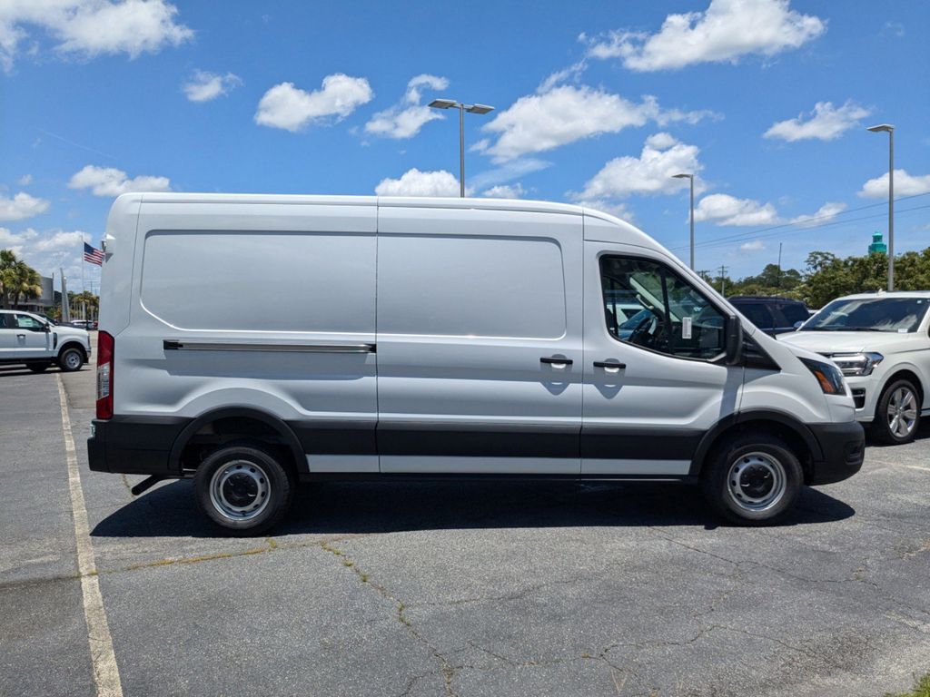 2025 Ford Transit 250