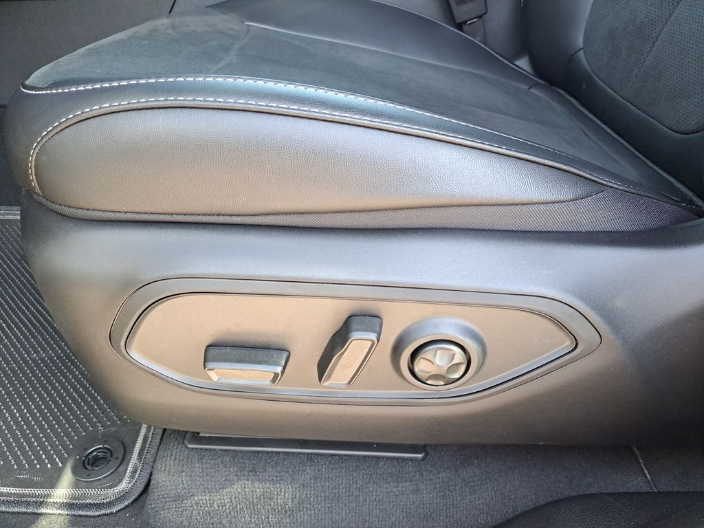 New Car 2025 Jeep Grand Cherokee  Altitude X For Sale Under $40,000 In Austin, Texas