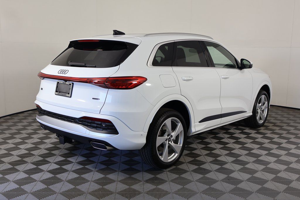 Thumbnail: 2025 Audi Q5 - 2