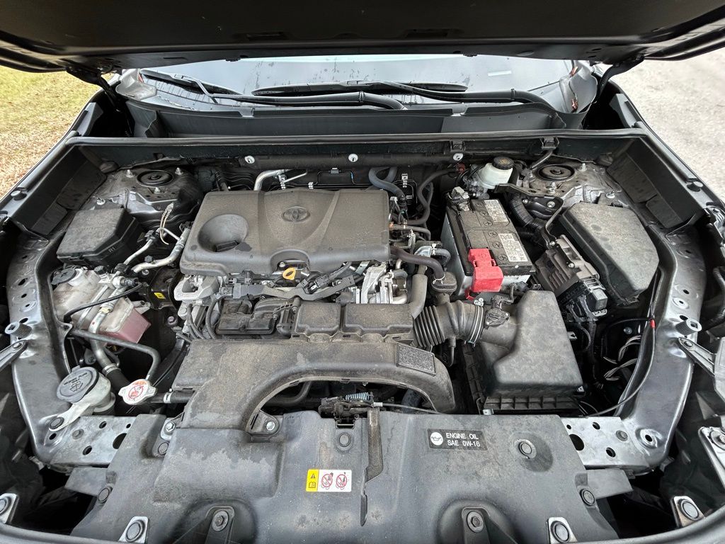 Thumbnail: 2021 Toyota RAV4 - 11