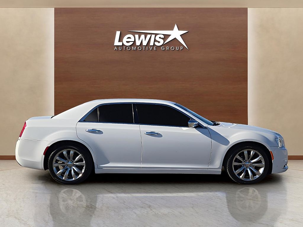 Used 2019 Chrysler 300 For Sale in Farmington, AR