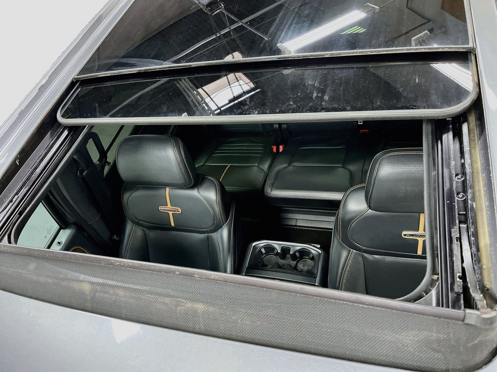 Used 2021 Gray Metallic Ford Platinum image 23