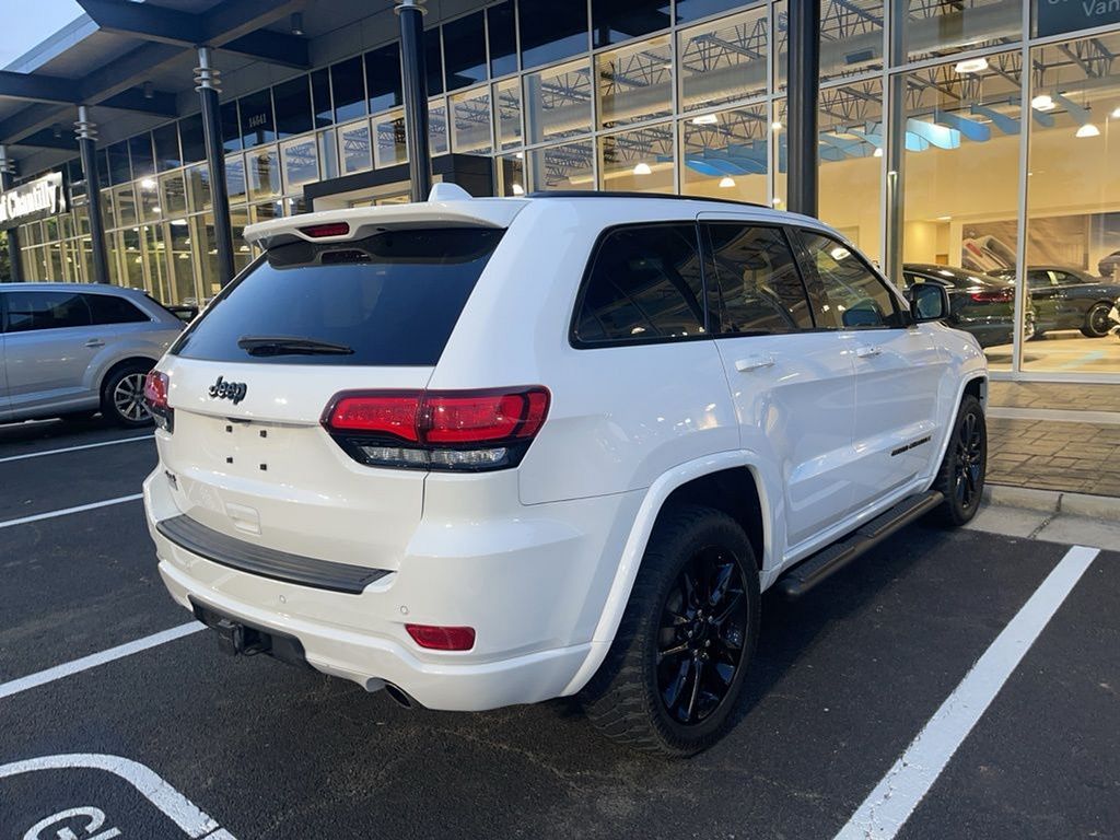 2021 Jeep Grand Cherokee Laredo 5