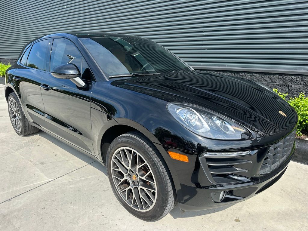 Thumbnail: 2018 Porsche Macan - 11