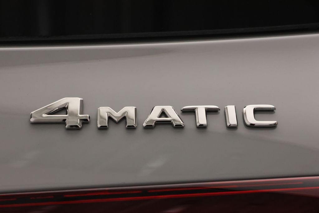 Thumbnail: 2026 Mercedes-Benz GLE - 10