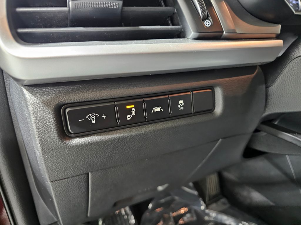 Used 2021 Purple Kia LX image 22