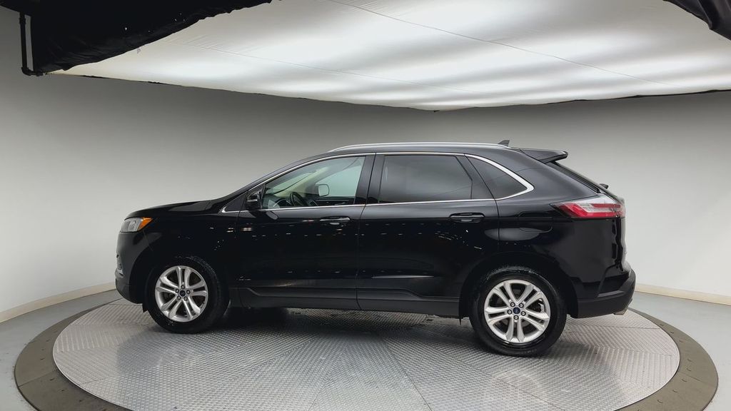 Thumbnail: 2019 Ford Edge - 5