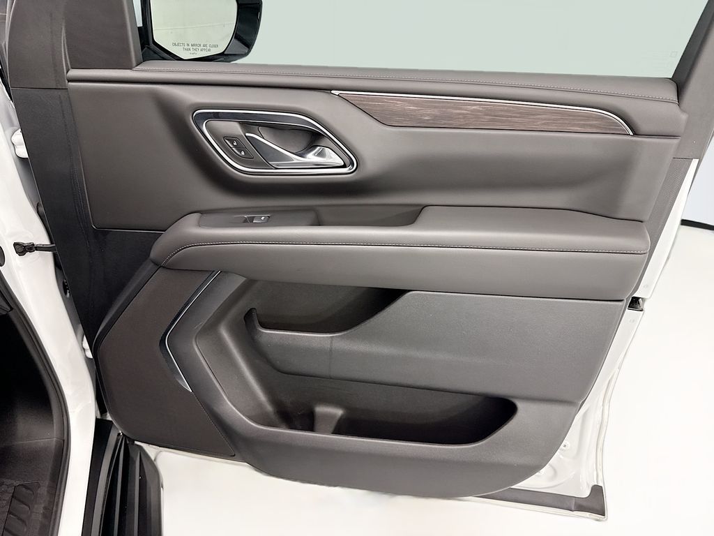 Thumbnail: 2024 Chevrolet Tahoe - 24