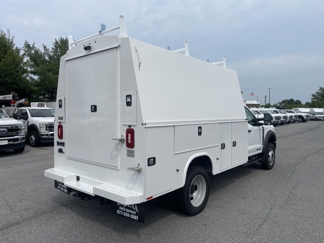 2025 Ford F-550 Chassis XL