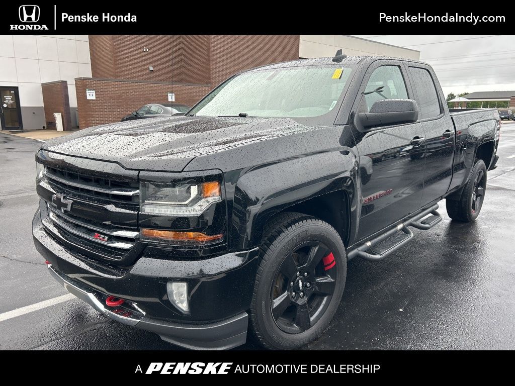 Thumbnail: 2017 Chevrolet Silverado 1500 - 1