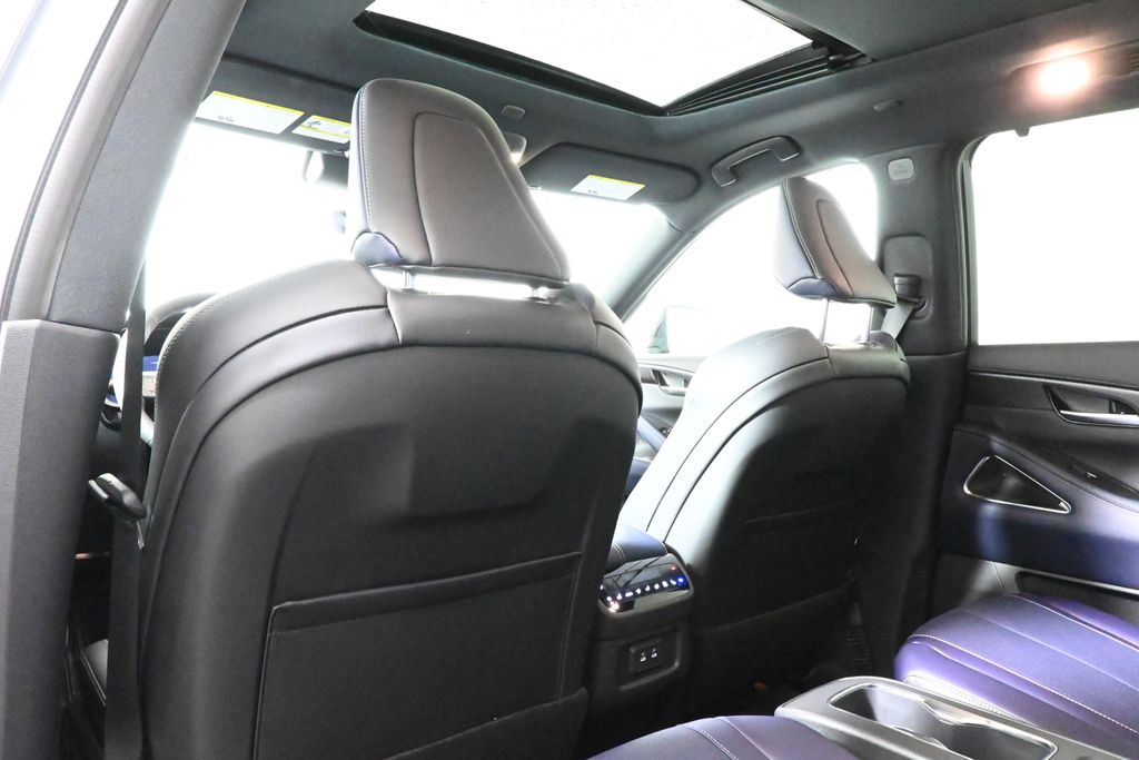 Thumbnail: 2026 INFINITI QX60 - 31