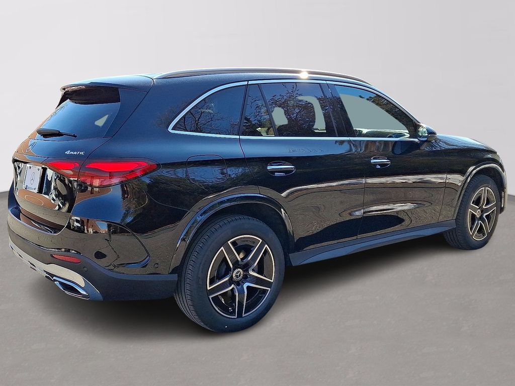 Thumbnail: 2026 Mercedes-Benz GLC - 3