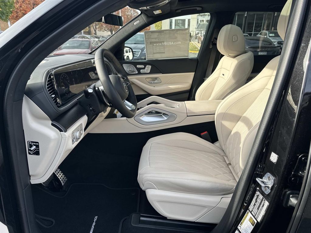 Thumbnail: 2026 Mercedes-Benz GLE - 17