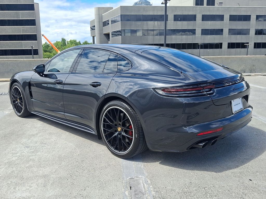 Thumbnail: 2019 Porsche Panamera - 3
