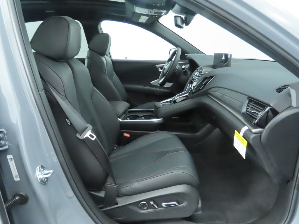 2025 Acura RDX Base 23