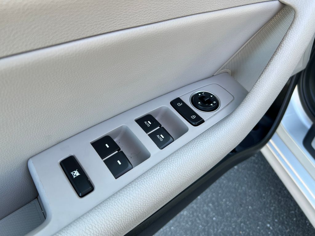 Thumbnail: 2018 Hyundai Sonata - 13