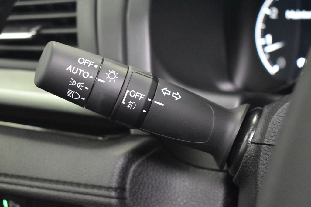 Thumbnail: 2026 Honda Odyssey - 15