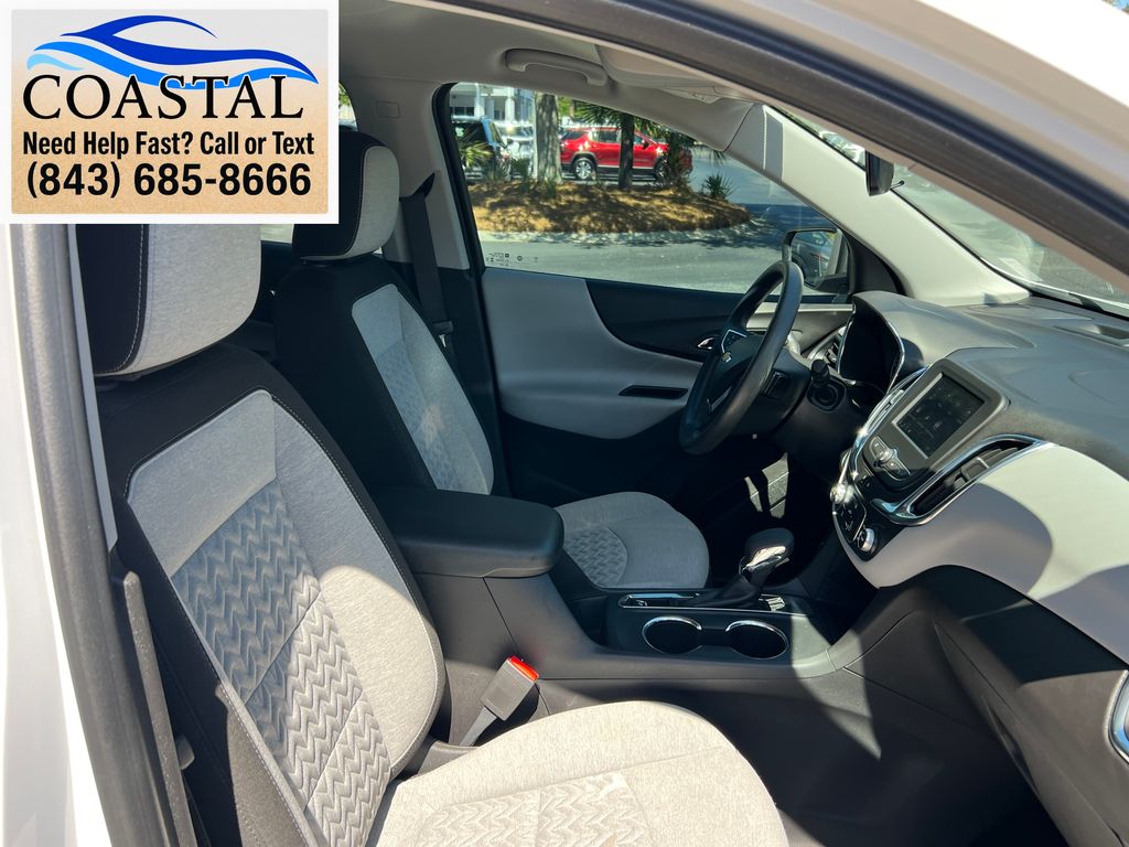 2023 Chevrolet Equinox LS White at Matthews Motors of Wilmington