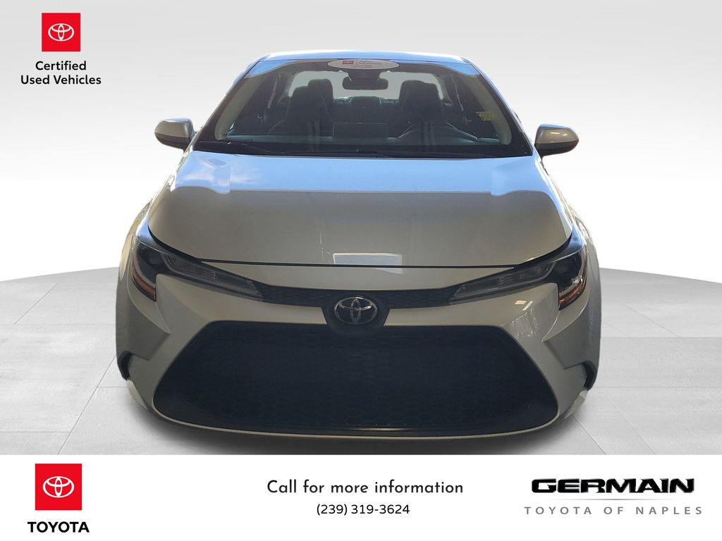 2022 Toyota Corolla LE photo 2